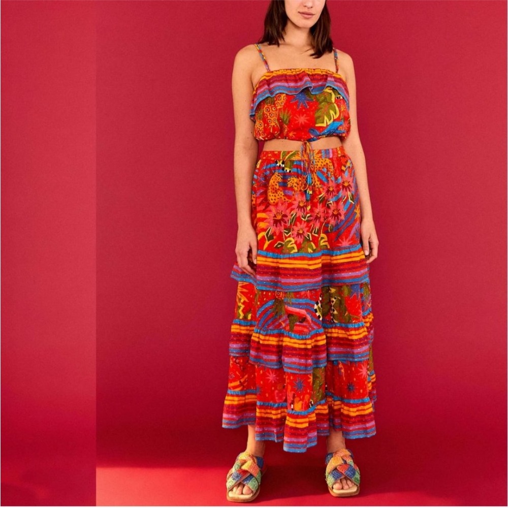 Farm Rio Red Magic Forest Crop Top Small - Picture 3 of 8